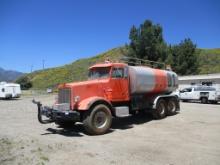 Peterbilt 348 T/A Water Truck,