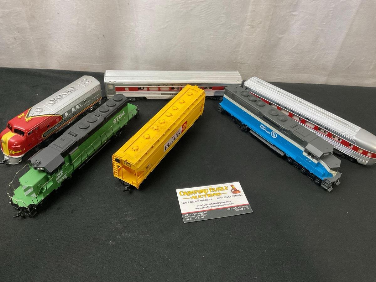 6 HO Scale Locomotive Train Models, 3x Santa Fe, Burlington Northern, Great Northern Railway, Shell