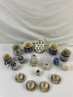 22 pcs Vintage Polish Blue & White Ceramic Miniature Tea Set. 5 Mugs & 2 S & P Shakers. See pics.