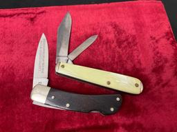 Pair of Remington Folding Knives, Wooden and Mother of Pearl Handles, 2.5 inch blades