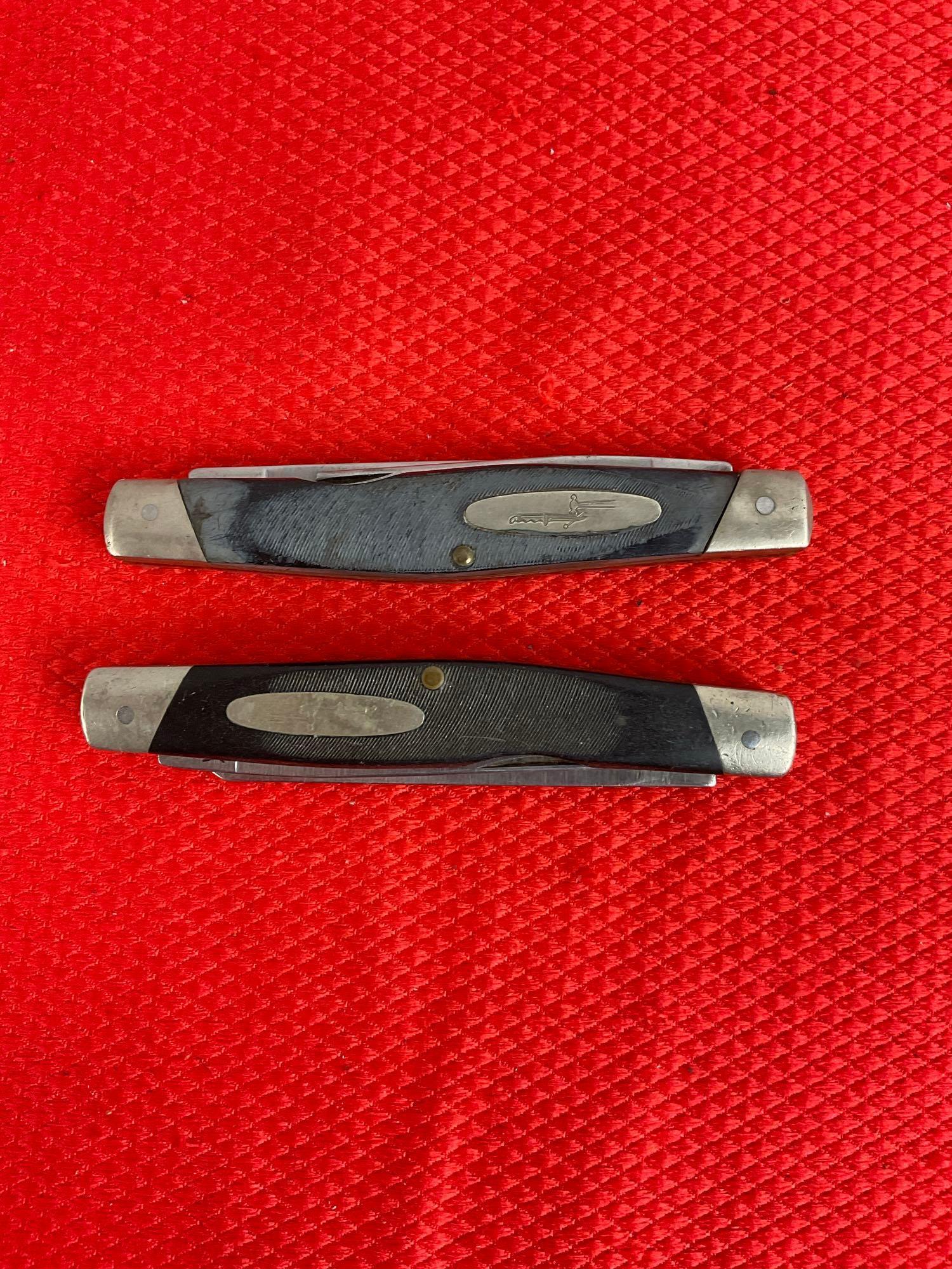 2 pcs Vintage Buck 2.75" Steel Folding 2-Blade Muskrat Pocket Knives Model 313 w/ Delrine Handles.