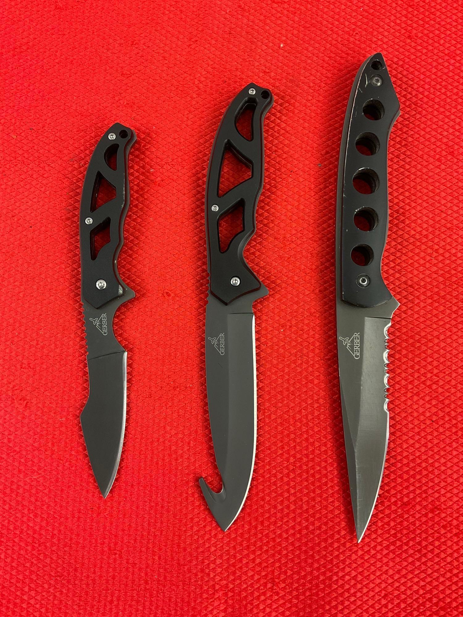 3 pcs Vintage Gerber 440 Steel Fixed Blade Hunting Knives w/ Sheathes. No Model Numbers. See pics.