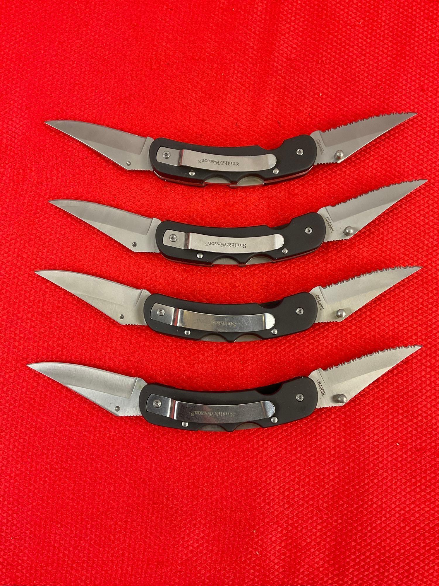 4 pcs Smith & Wesson 2.5" Folding 2-Blade Cuttin' Horse Pocket Knives Model CH400DL. NIB. See pics.