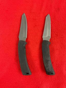 2 pcs Modern Buck 2.75" Steel Fixed Blade Hunting Knives Models 475C & 475U. See pics.