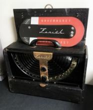 Vintage Zenith Long Distance Radio - 15"x5½"x11"
