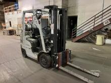 Unicarriers model MCP1F2A25LV LP ride on fork lift