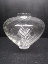 Decorative Crystal Swirl Vase