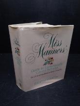 Book-Miss Manners' by Judith Martin 1991 DJ
