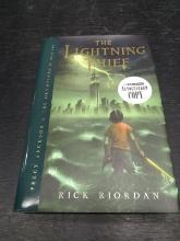 Book-The Lightning Thief by Rick Riordan-signed by author-DJ