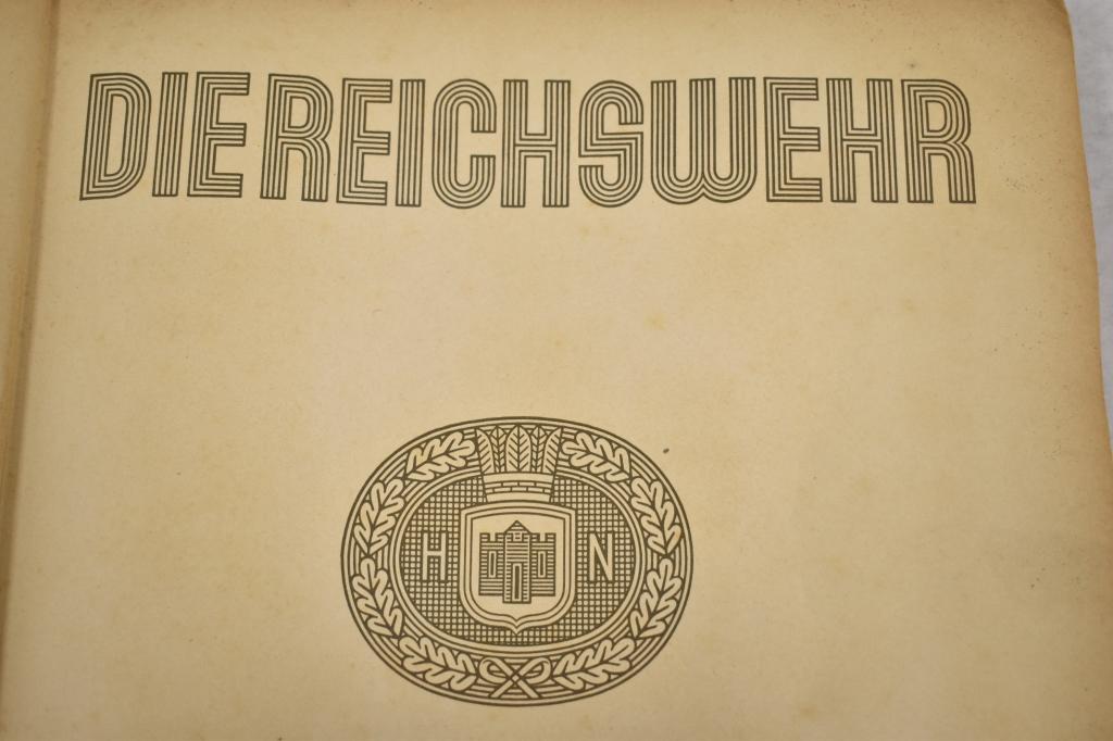 German, 1933 The Reichswehr German Book