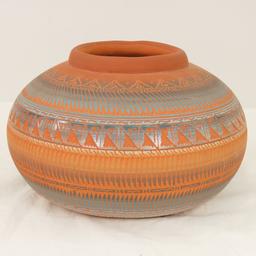 Navajo Signed B. Sam Dini pottery vase