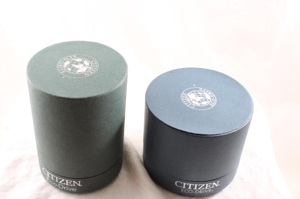 2 Citizen Wrist watches in Cases