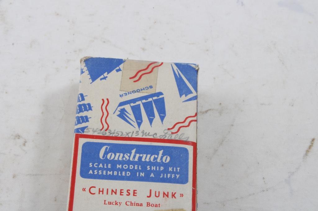 Constructo Chinese Junk Model Ship in Orig. Box