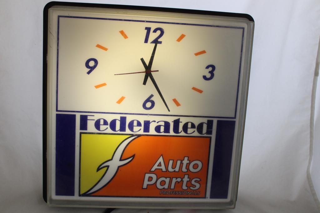 Federated Auto Parts Advertising Lighted Clock