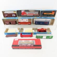 10 Athearn & Atlas HO Trains in Boxes