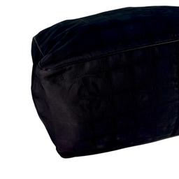 Authentic estate Chanel Black medium nylon Travel shoulder tote
