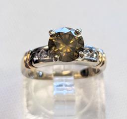 1.52 CARAT DIAMOND RING SET WITH A 1.22 CARAT OLIVE GREEN DIAMOND 14K