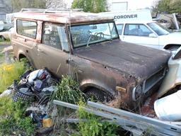 1971 International Scout / Removable Hardtop with Roof Rack