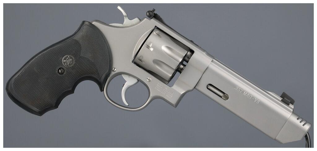 Smith & Wesson Performance Center Model 627-3 V8 Revolver