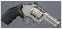 Smith & Wesson Model 686-6 Double Action Revolver with Case