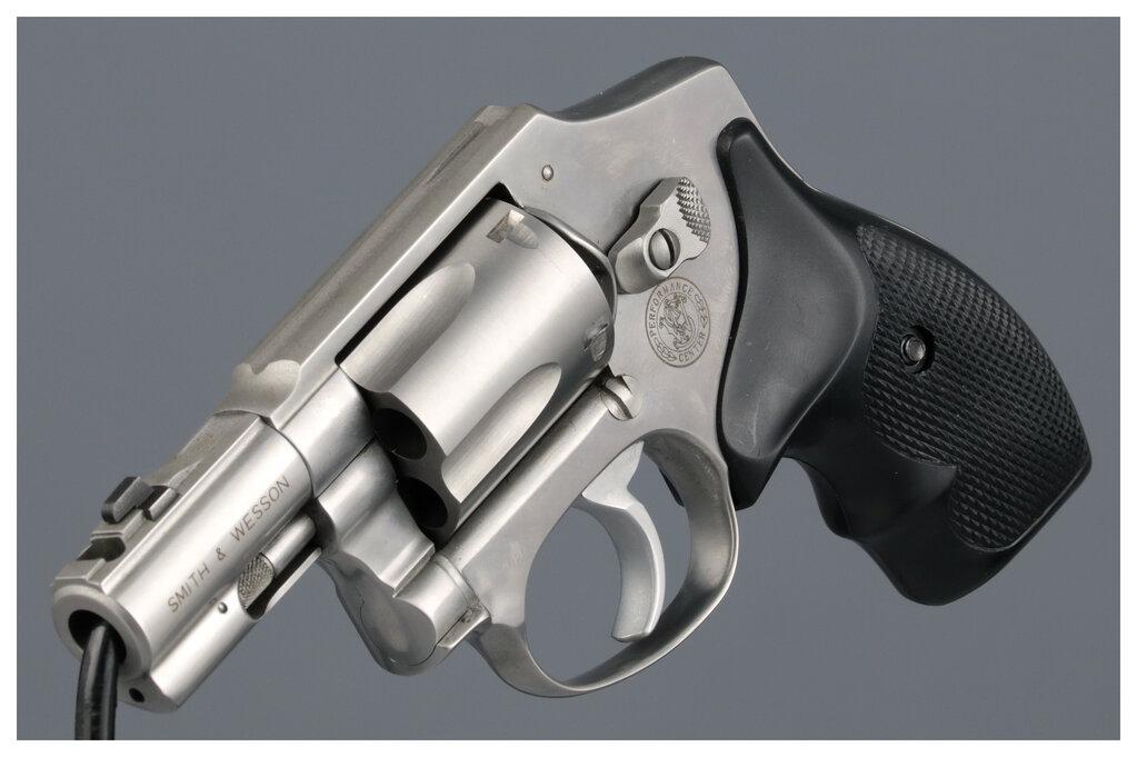 Smith & Wesson Model 940 Double Action Hammerless Revolver