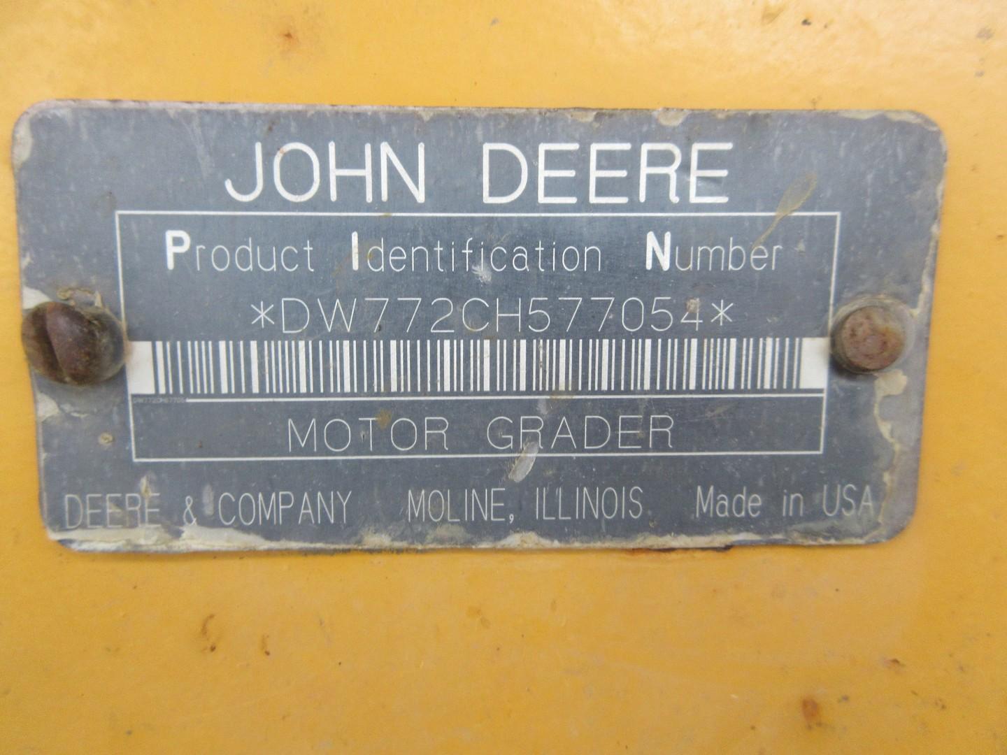 2000 John Deere 772CH Motor Grader