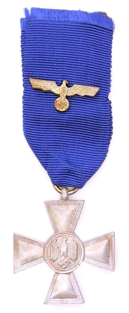 German WWII Army 18 Year Long Service Award