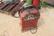 INCOLN 225 WELDER