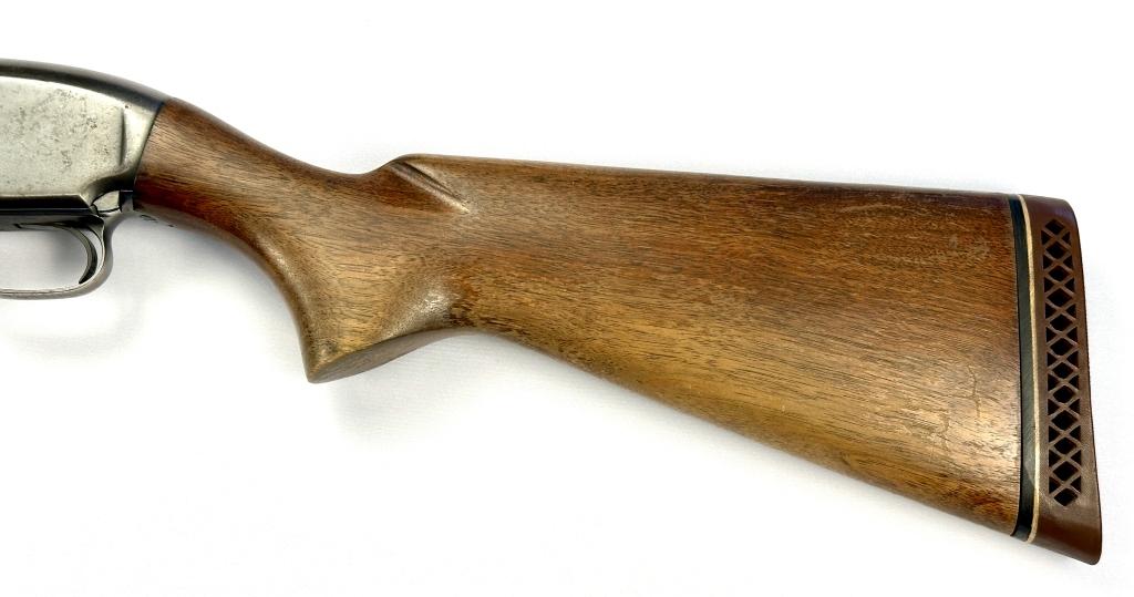 Winchester - Model 12