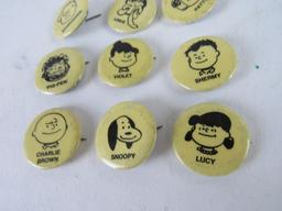 Charlie Brown/Peanuts Group of (9) 1960's Vending Machine Pin-Backs