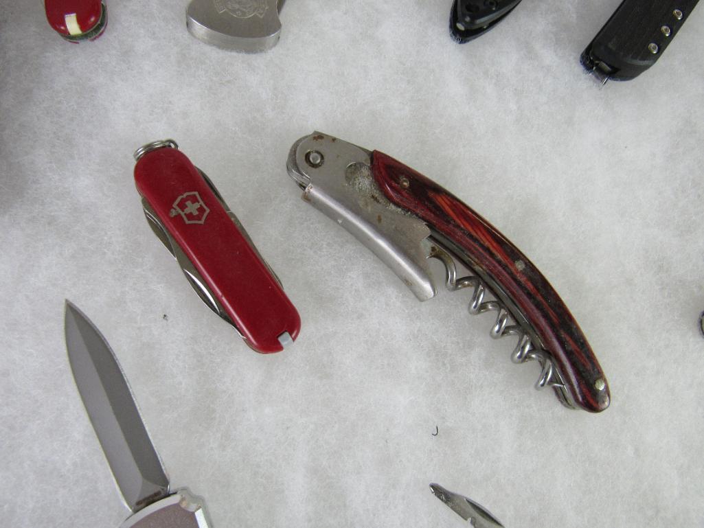 Grouping of Asst. Folding Knives (13)- Gerber, Kershaw, Smith & Wesson, Victorinox+