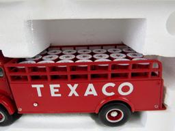 First Gear 1:34 Diecast 1953 White 3000 Texaco Oil Stake Truck