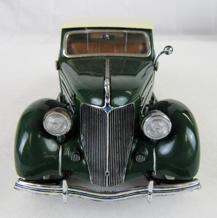 Franklin Mint 1:24 1936 Ford Coupe