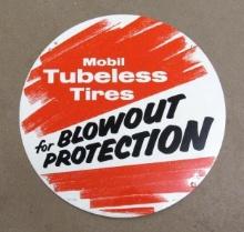 Excellent Vintage 1960's Mobil Tubeless Tires Metal Sign 16.5"