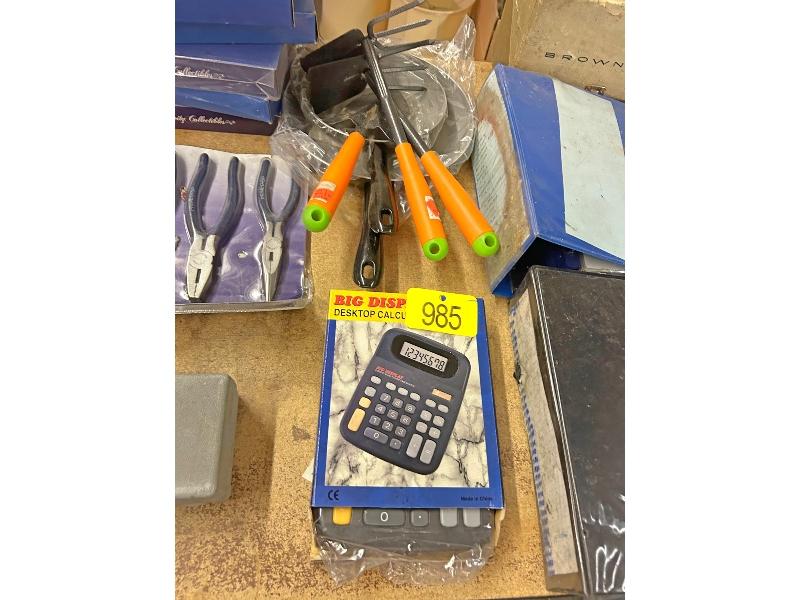 Calculator & Garden Tools