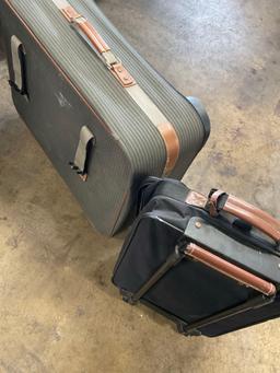 Palm Spring & N-Compass rolling luggage. 2 pieces