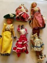 Vintage dolls 5 pieces