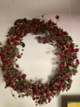 17" berry, artificial wreath