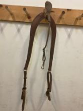 Leather horse pulling collar. 1 pieces