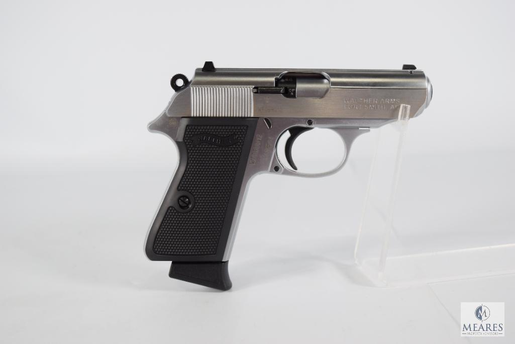Walther PPK/S Nickel .22 LR Pistol 10 Rounds (5490)