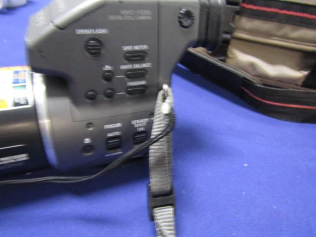 Sony Mavica M V C - F D95 Digital Movie Camera W/ Lithium Battery, Adapter And
