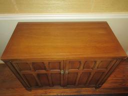 Stylish Drexel Furniture Mahogany Triune Collection Mid Century Modern Buffet Console Server