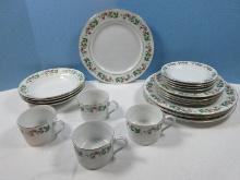 20 pc Gibson Designs Christmas Charm-Delight Holiday Harmony Dinnerware Holly & Berries on