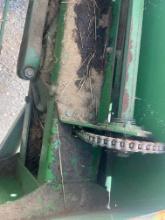 John Deere 336 Square Baler