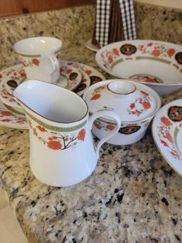 Partial Set of Liling Fine China $3 STS