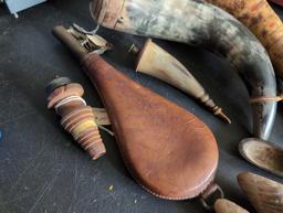 (LR) MISC. LOT TO INCLUDE (2) LARGE ANTIQUE POWDER HORNS, A SMALLER ANTIQUE POWDER HORN, AN ANTIQUE