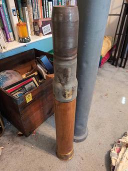 (BR2) VINTAGE WINCHESTER MK V 3-INCH PRACTICE DUMMY ARTILLERY ROUND WITH METAL TUBE CASE. MEASURES