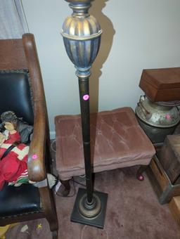 (LR) FLOOR LAMP, WITH SHADE AND FINIAL, 62 1/2"H, TESTED WORKING