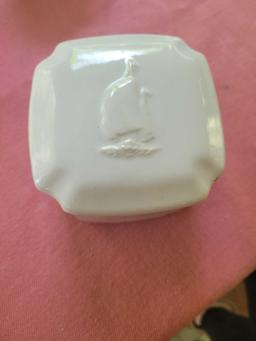 Trinket Dish $1 STS