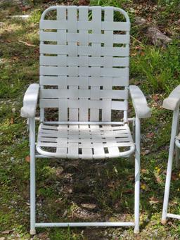 3 Folding Lawn Chairs $1 STS